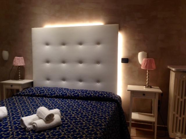 Hotel Mediterraneo Pesaro Camera foto