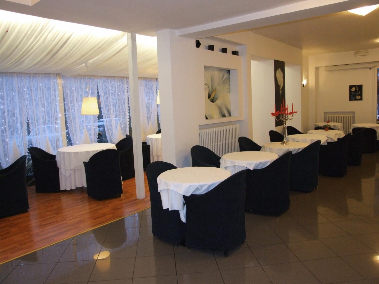 Hotel Mediterraneo Pesaro Esterno foto