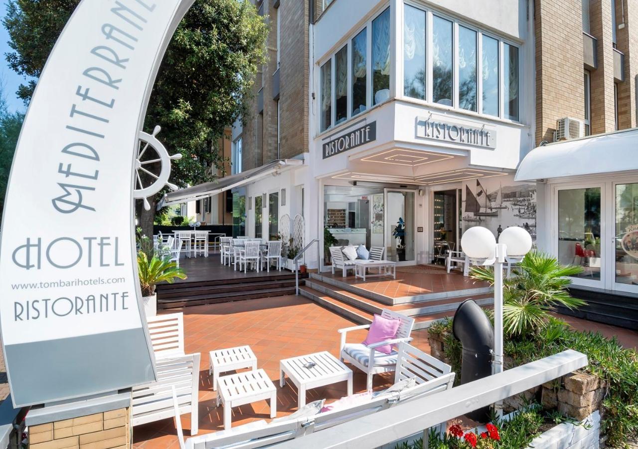 Hotel Mediterraneo Pesaro Esterno foto